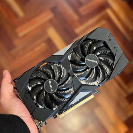 Tarjeta gráfica Gigabyte GeForce RTX 2060 OC 6GB GDDR6 con arquitectura Turing, doble ventilador Windforce, Ray Tracing y DLSS para gaming fluido en 1080p y 1440p.
